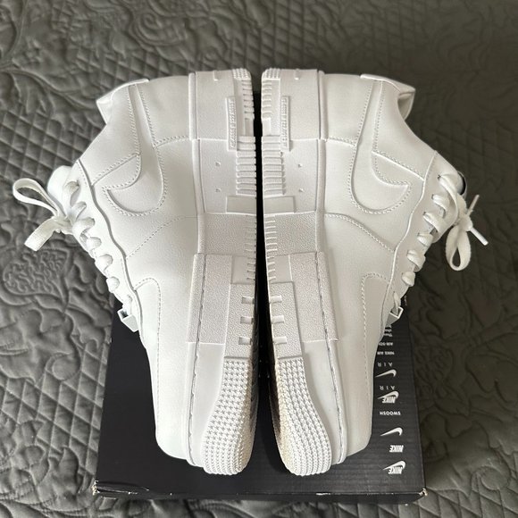 Nike Air Force 1 Pixel Low Triple White AF1 Women 12 Men 10.5 - Picture 5 of 8